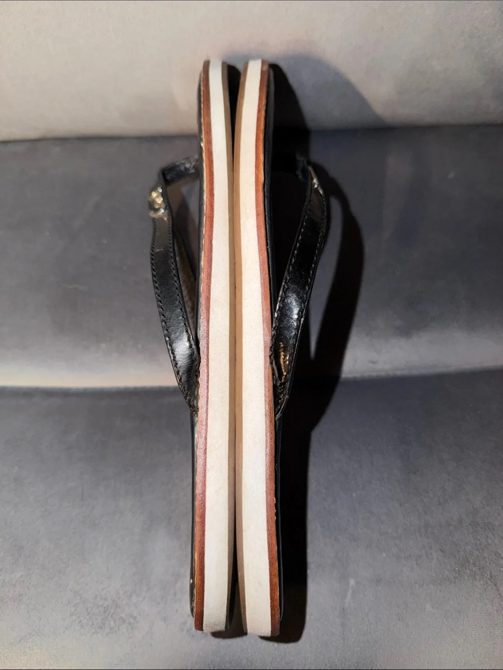 Coach Black Logo Embossed Flip Flop Sandals with Tan Trim size 9